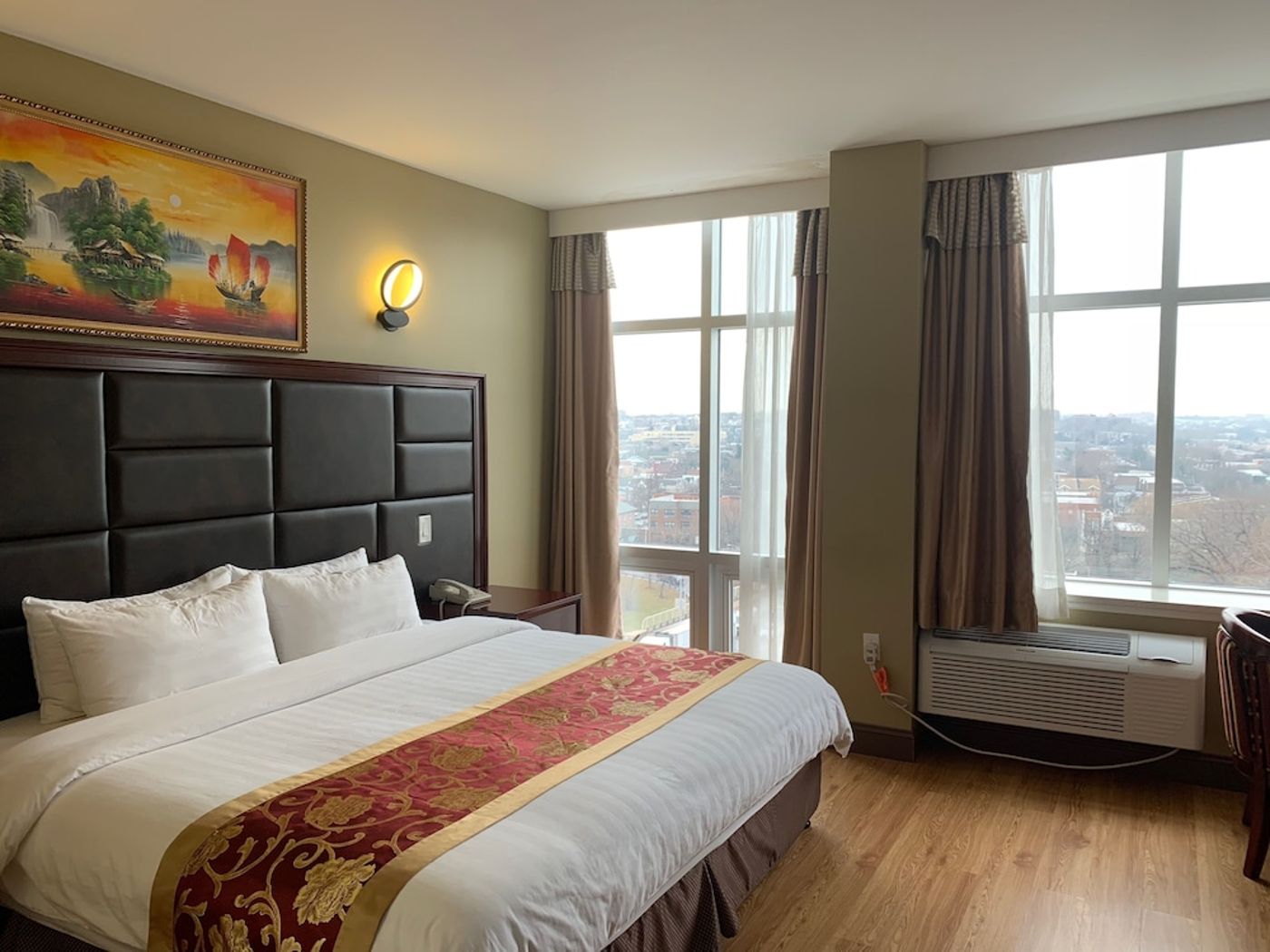 expedia-3158552-5
