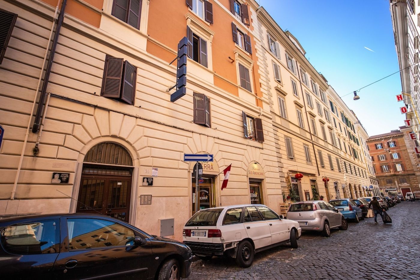 expedia-3164604-30