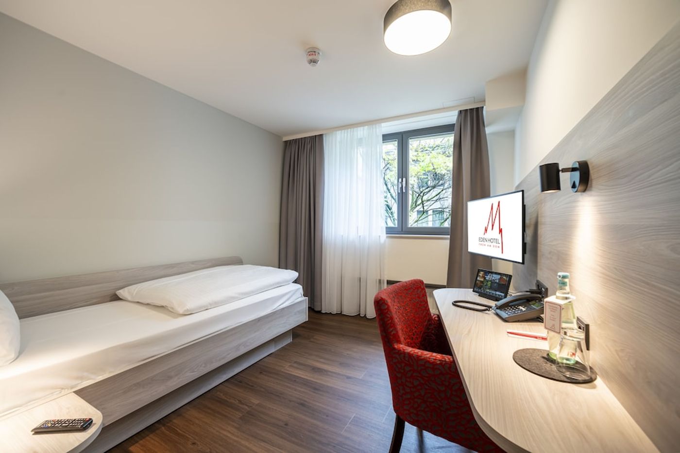expedia-3159466-4
