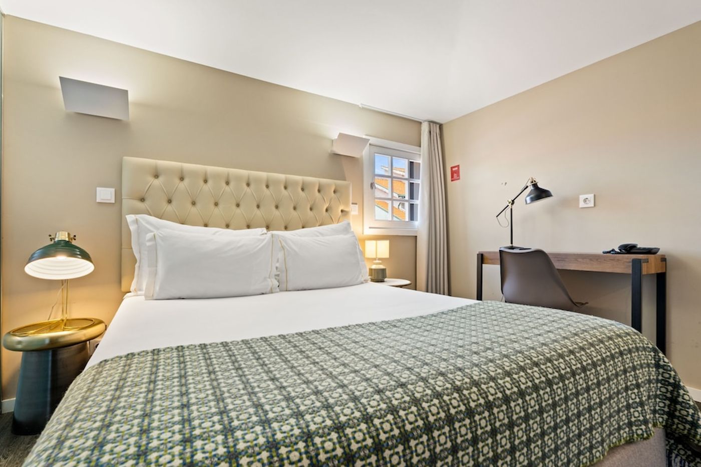 expedia-3161537-9