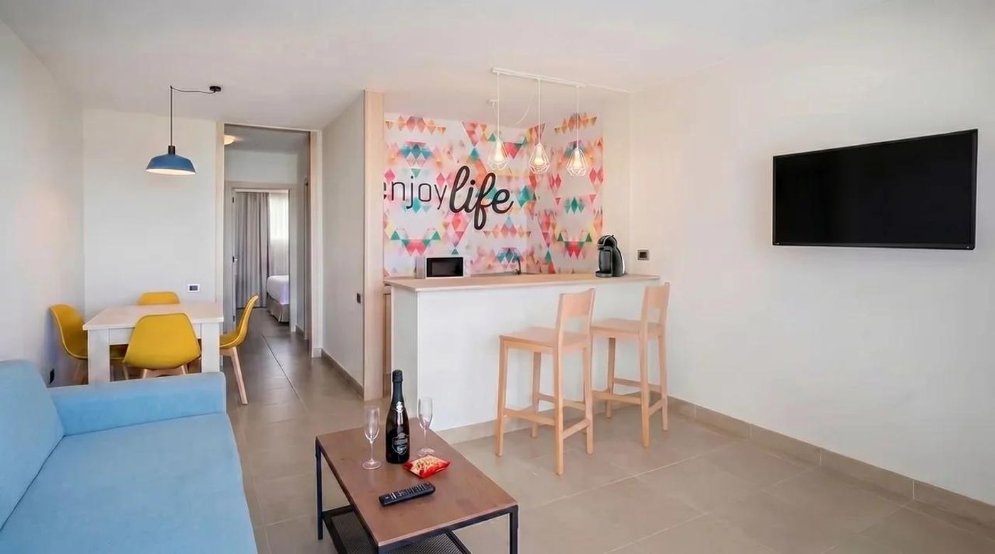 11.06.26 Servatur Isora Suites