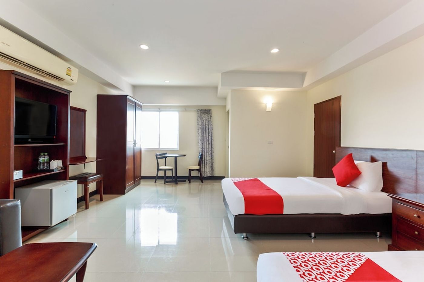 expedia-3161311-12
