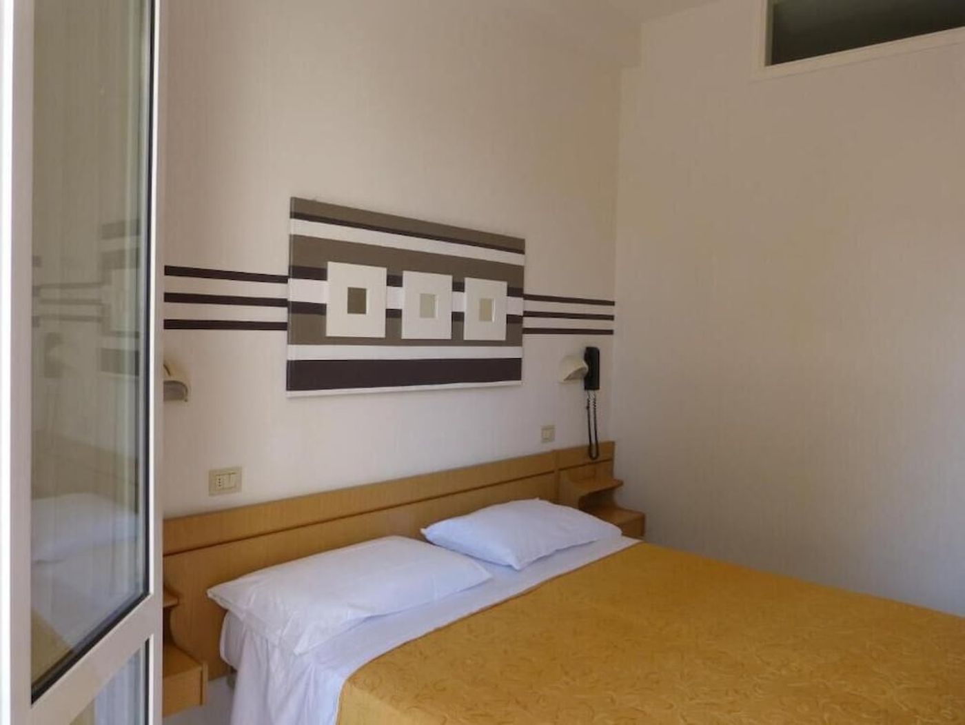 expedia-3166730-6