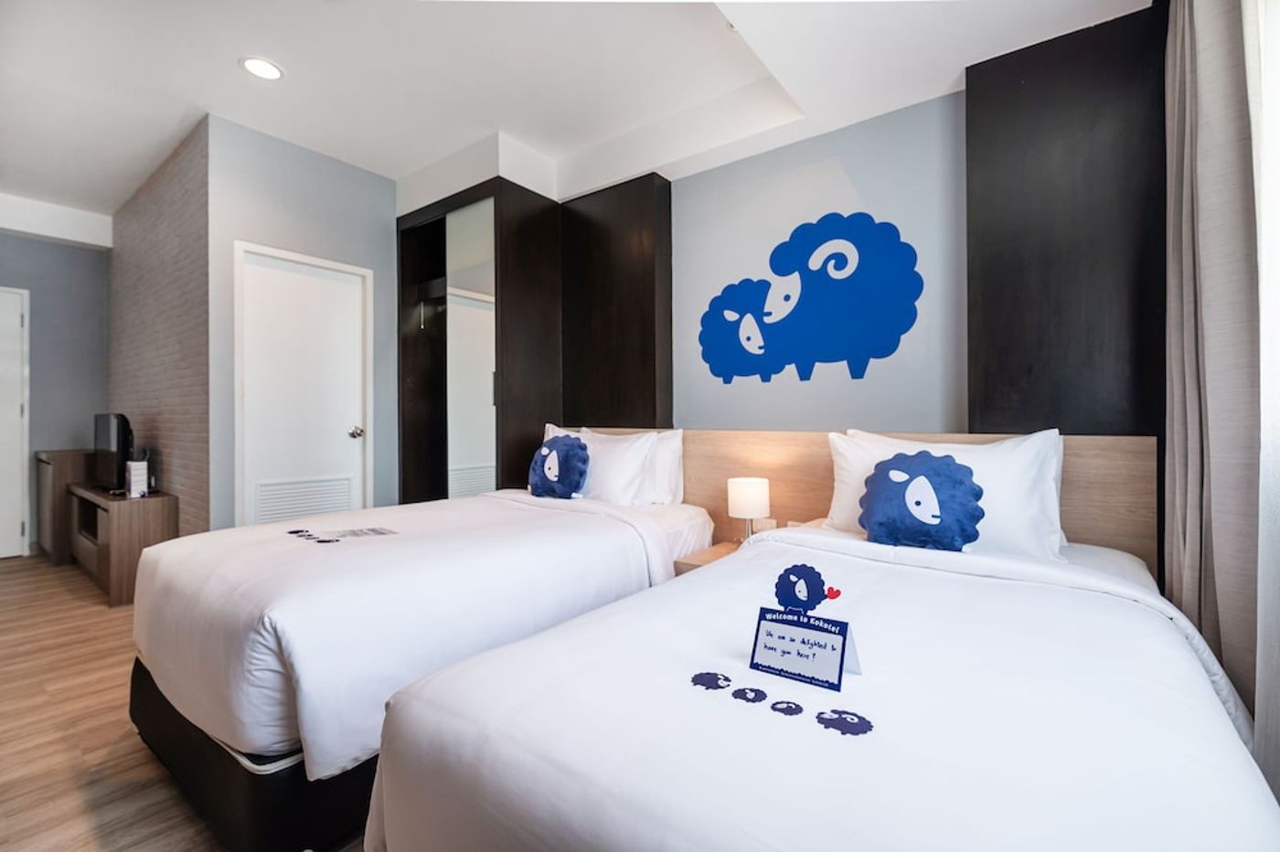 expedia-3162900-15