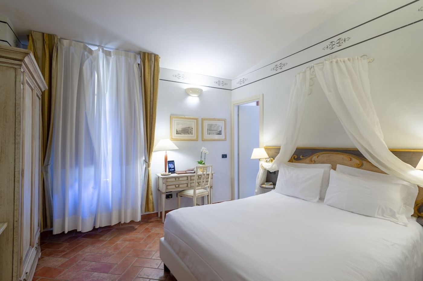expedia-3160596-11