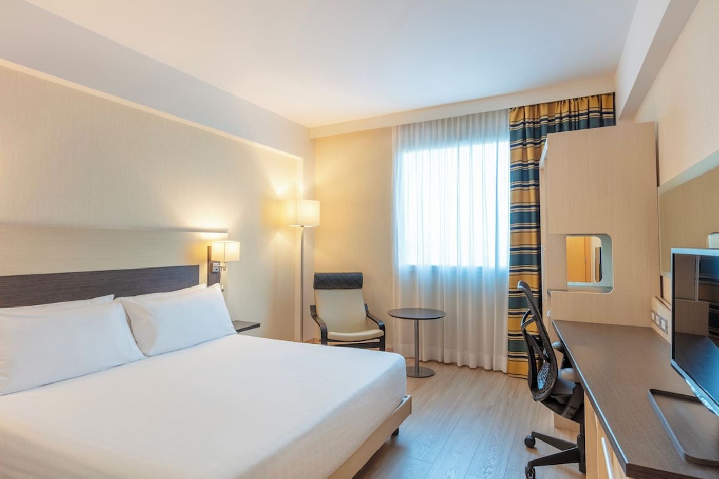 expedia-3163621-18