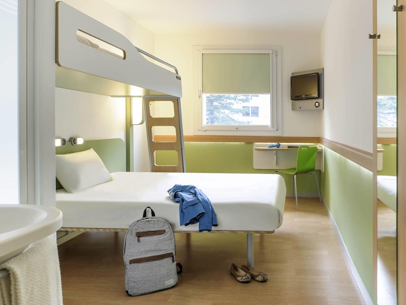 expedia-3165325-11