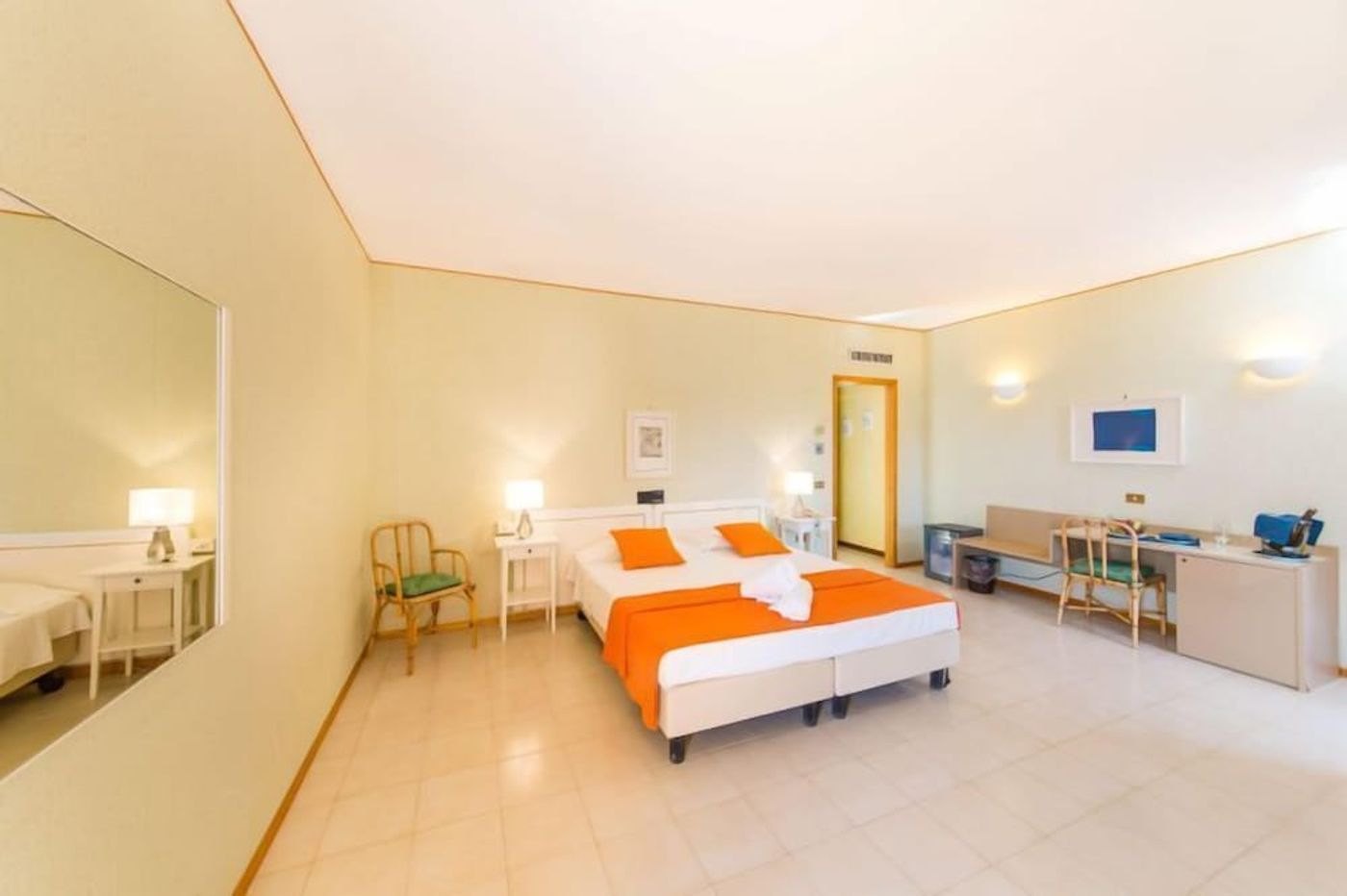 expedia-3166791-12