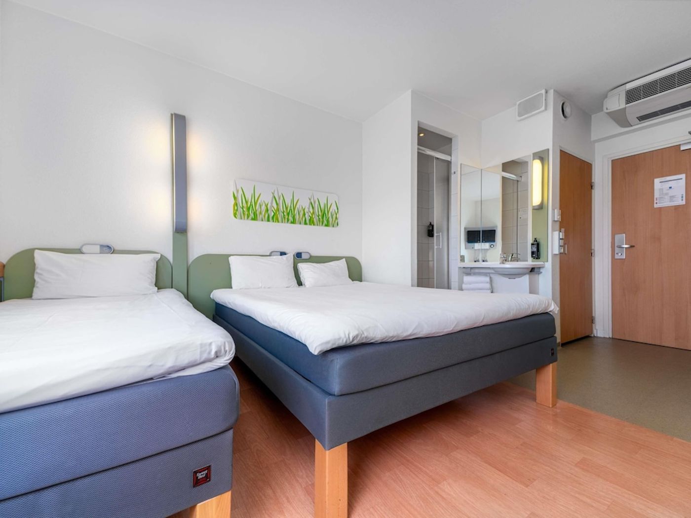 expedia-3165353-30
