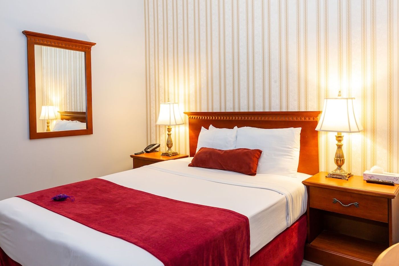 expedia-3157989-10