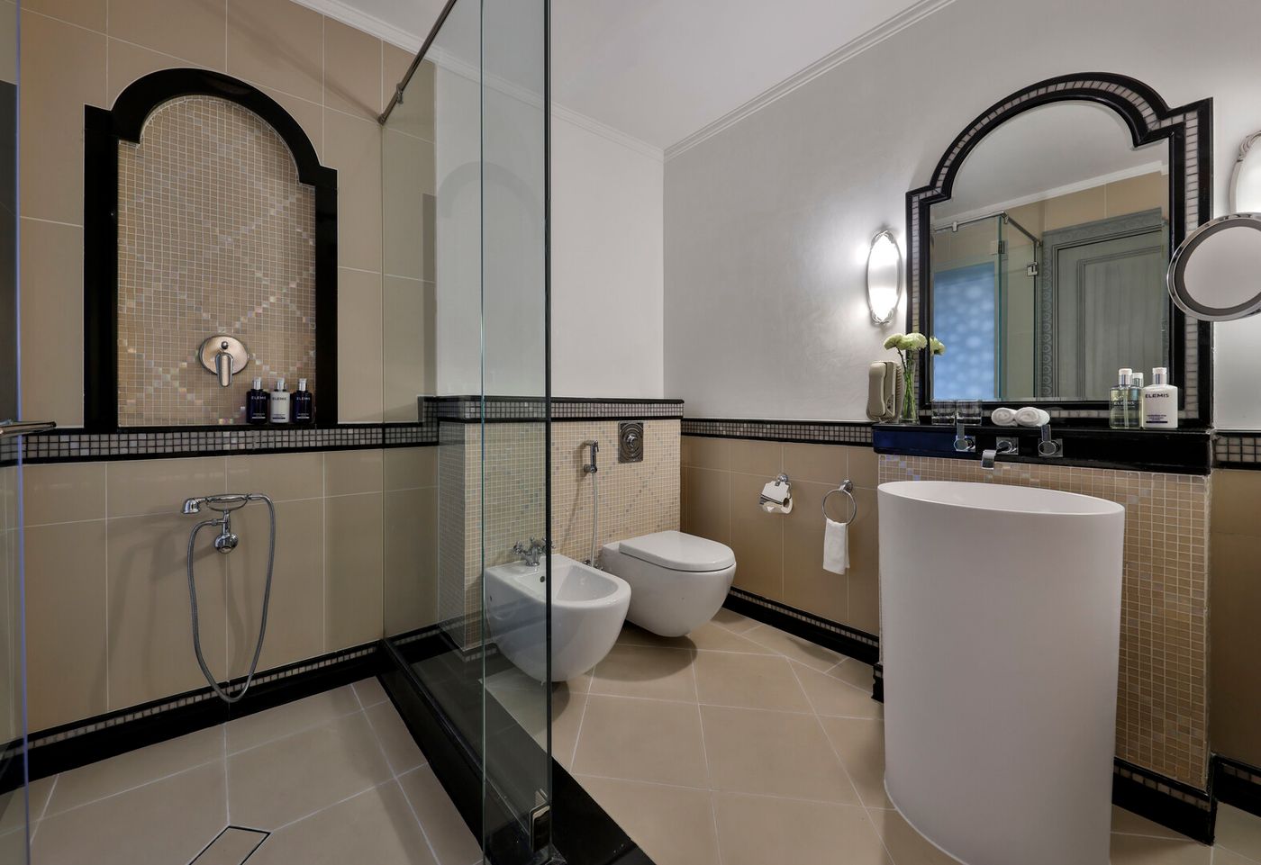 Al Habtoor Grand Resort 28.08