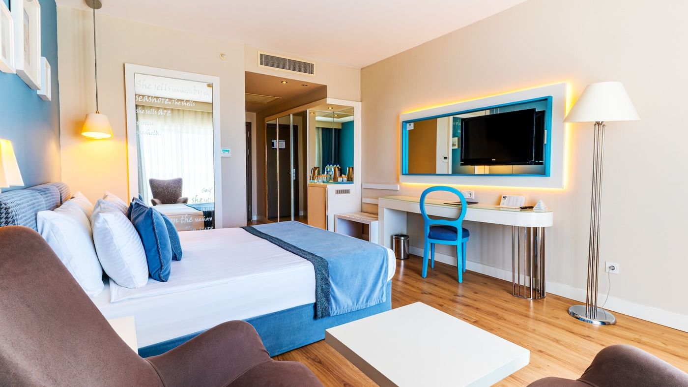 Seashell Resort & Spa