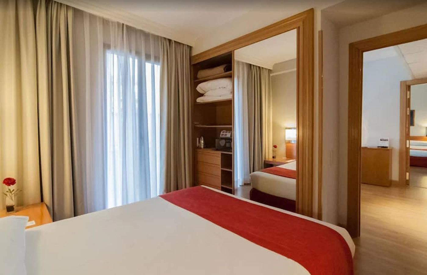 expedia-3164991-14