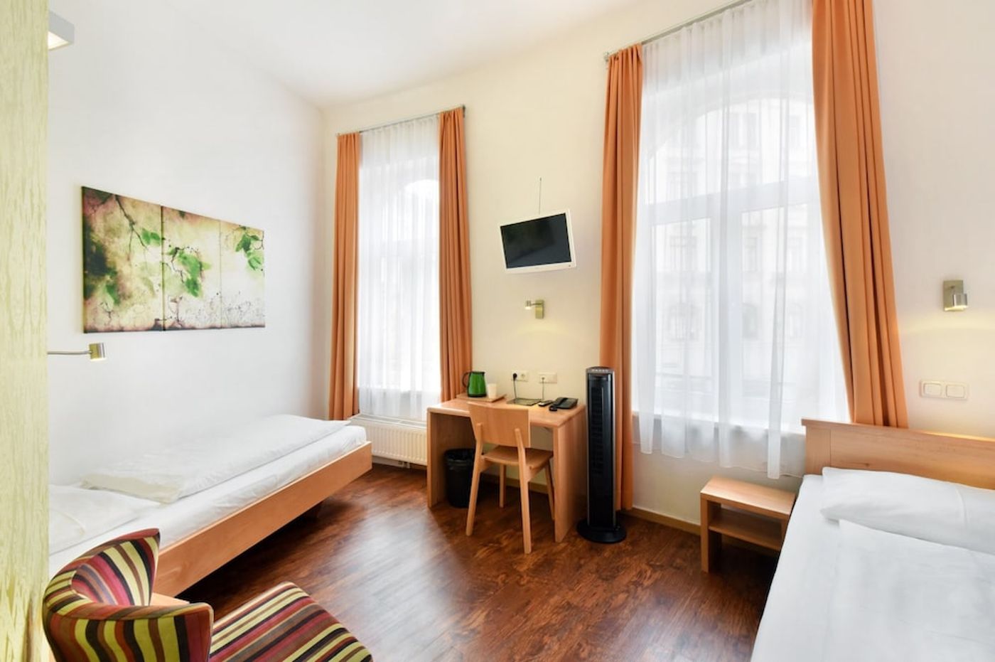 expedia-3163953-18
