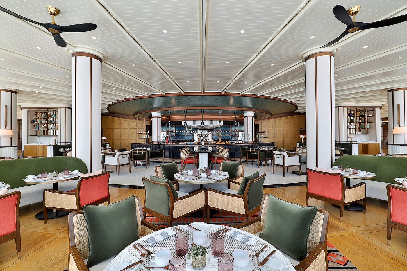 Waldorf Astoria Lusail 03.02