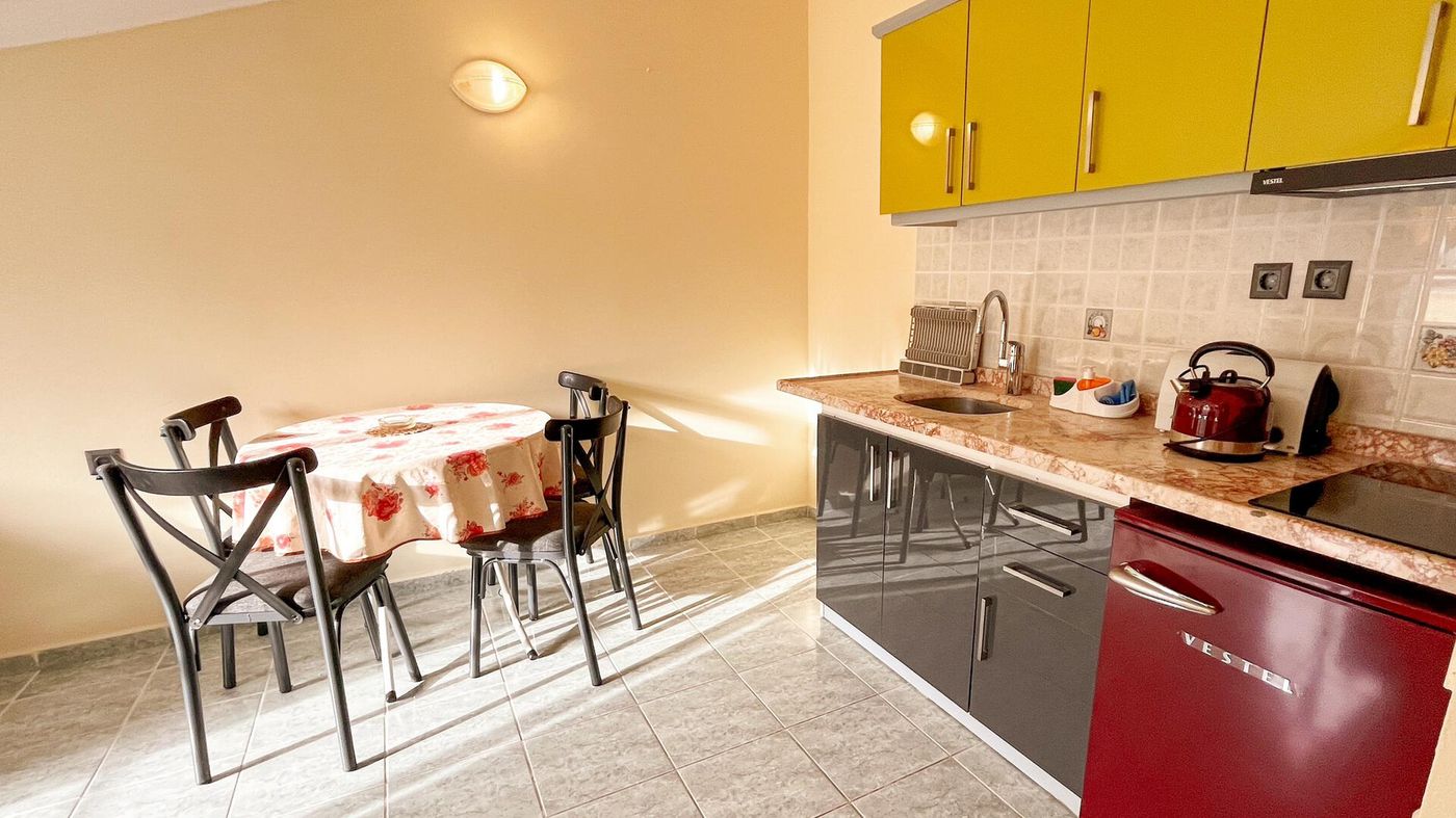 Ozlem Apartments 2