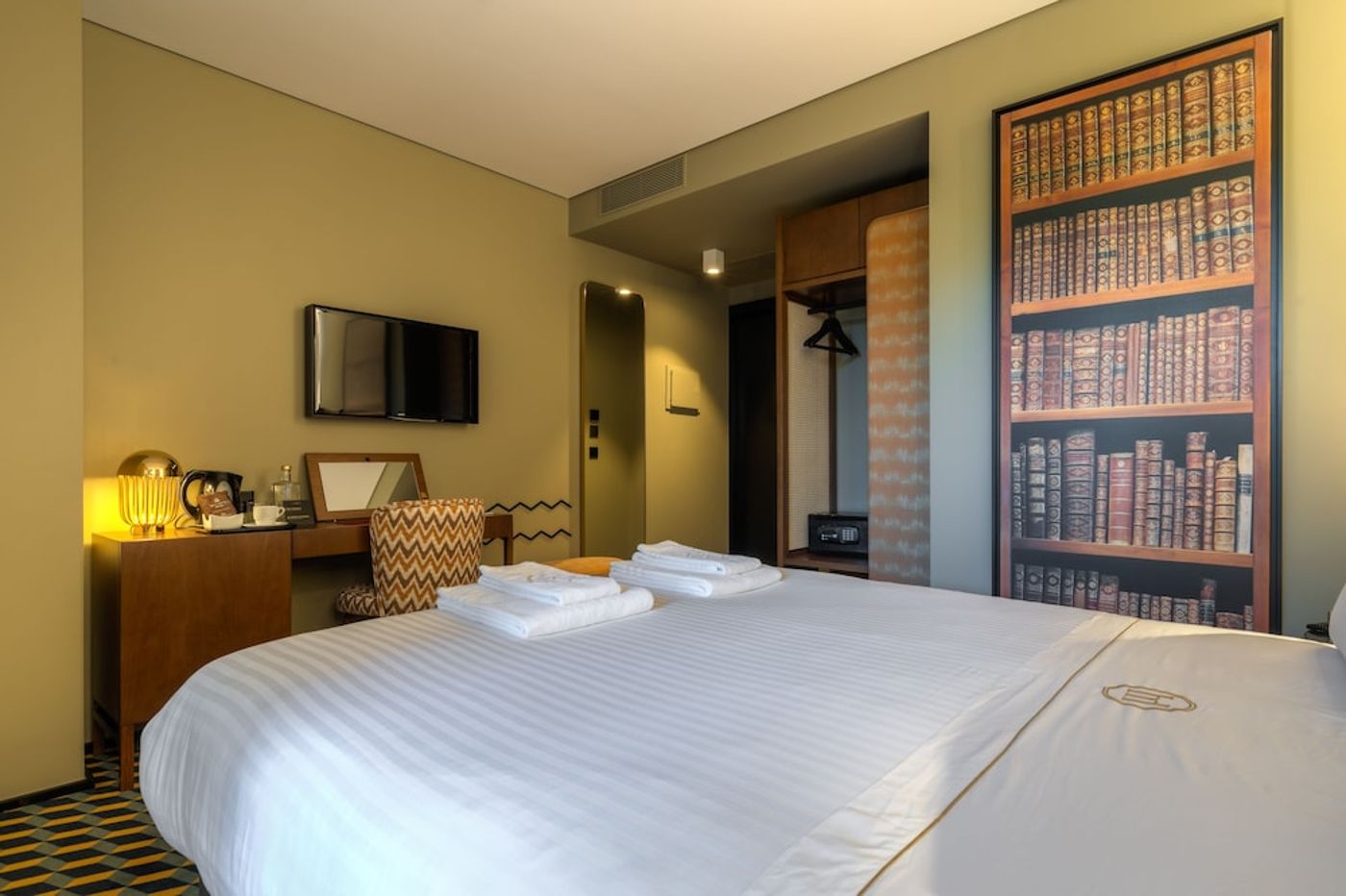 expedia-3163780-13