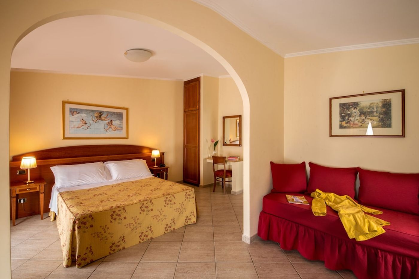 expedia-3163653-12