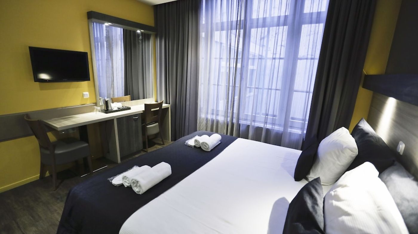 expedia-302476-23