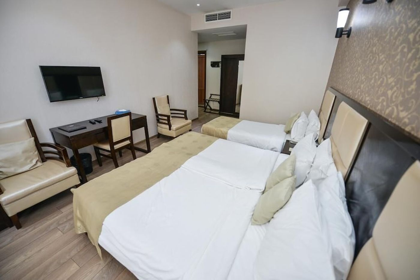 expedia-3157504-19