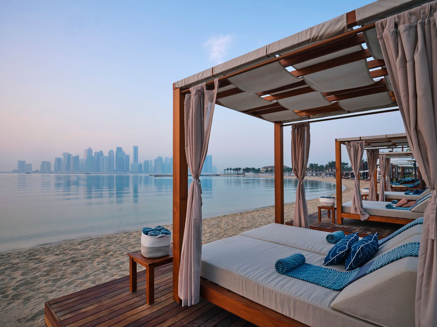 InterContinental Doha Beach 03.02