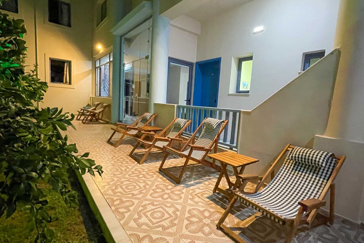 Blue Sky Hotel Apartments