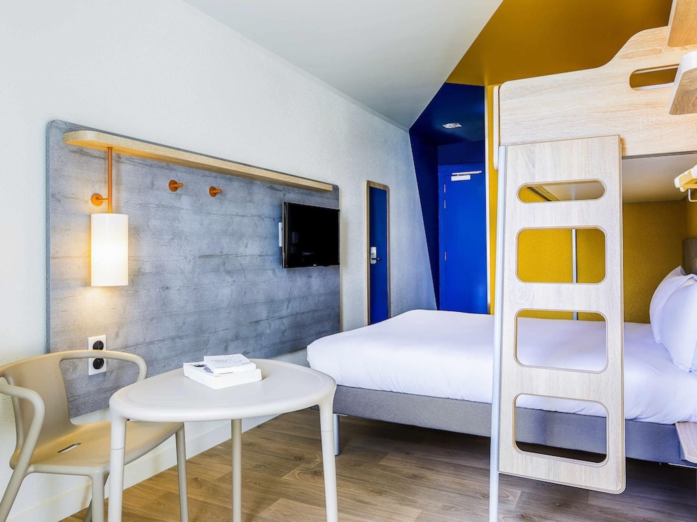 expedia-3165717-1