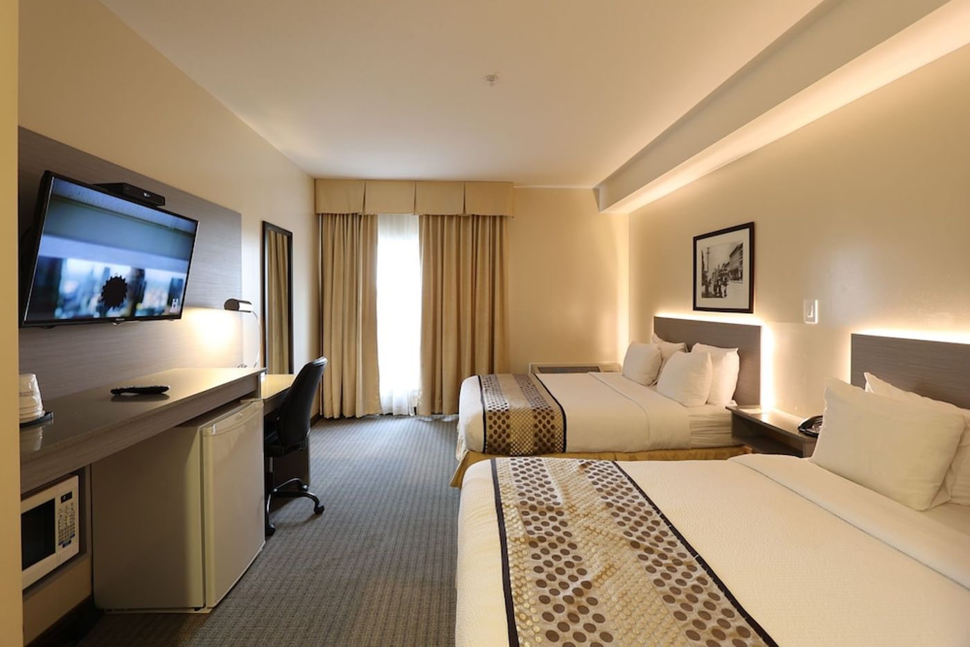 expedia-3165100-30