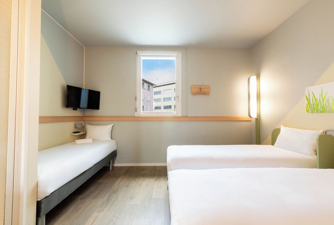 expedia-3165250-25
