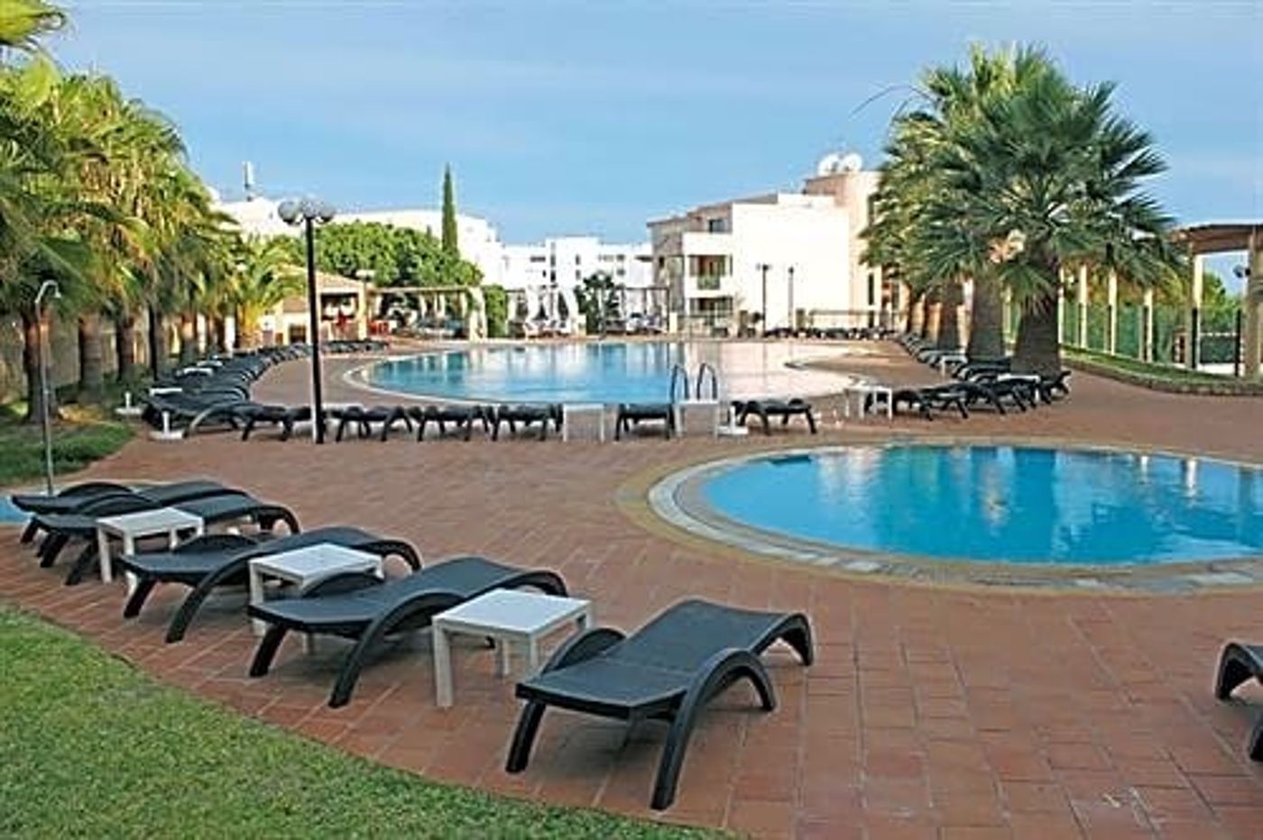 20.04.26  Balaia Plaza