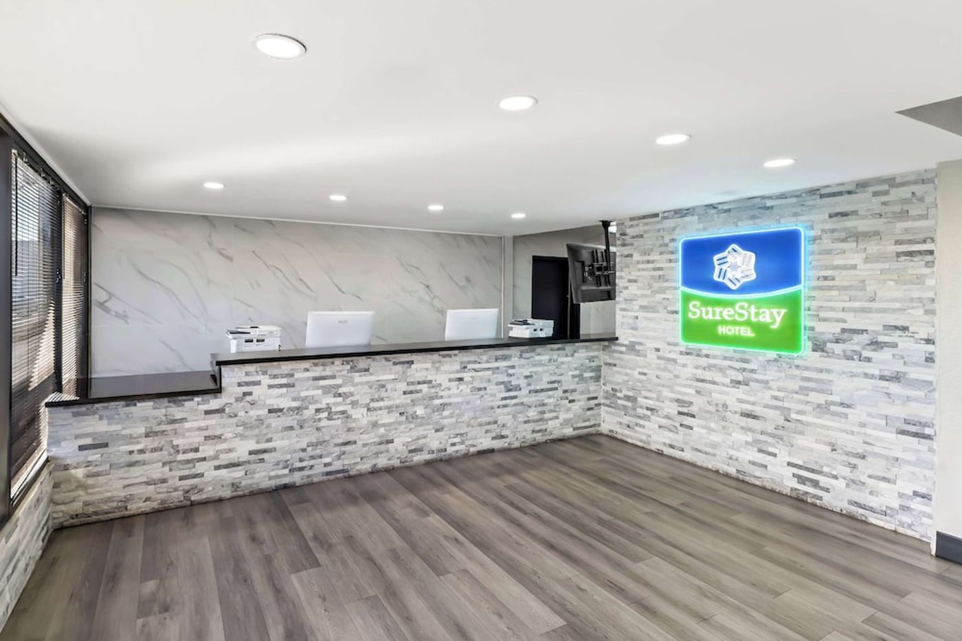 expedia-3159563-7