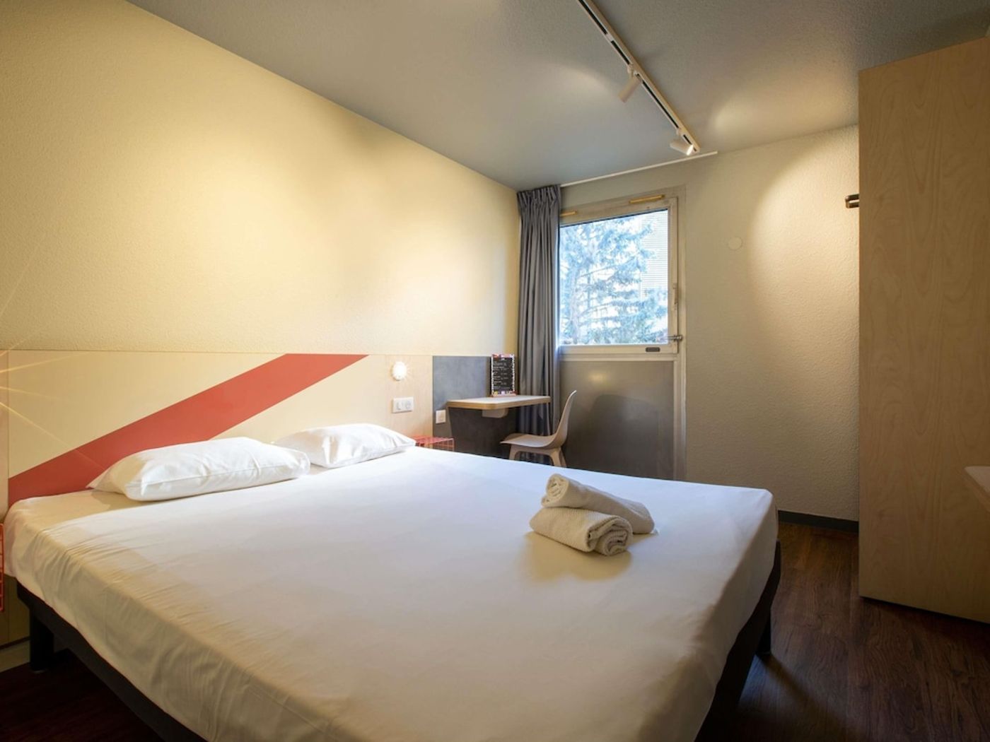 expedia-3165690-18