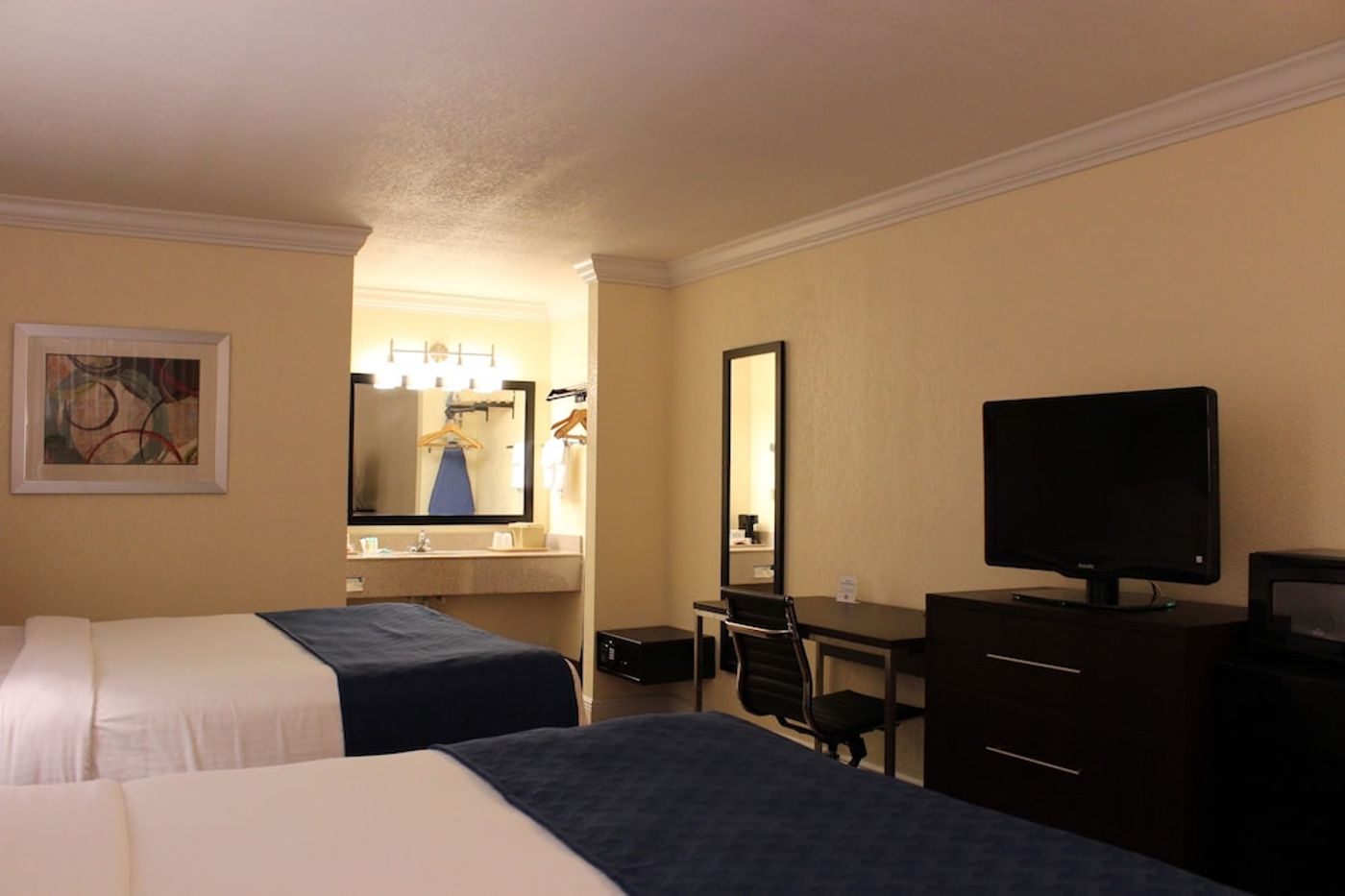 expedia-3165898-28