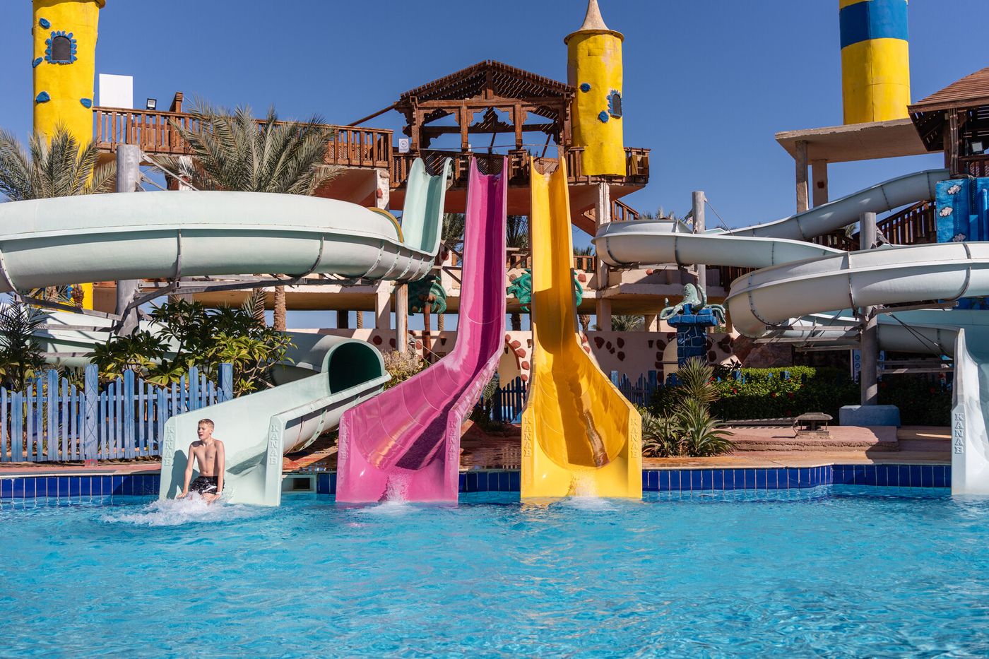 Edge by Rotana Sea Beach 23.09