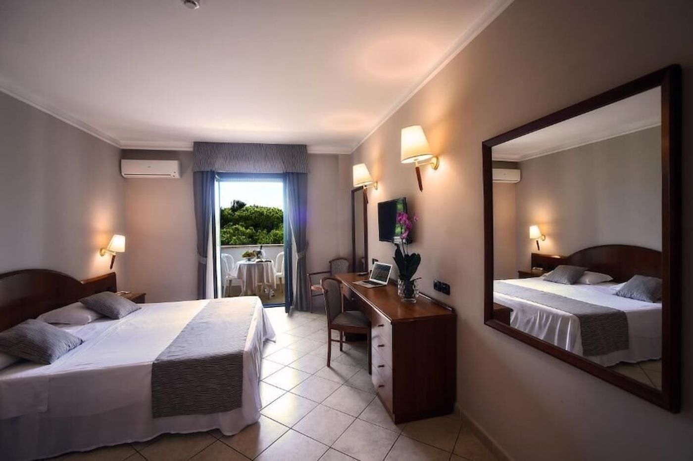 expedia-3166390-21