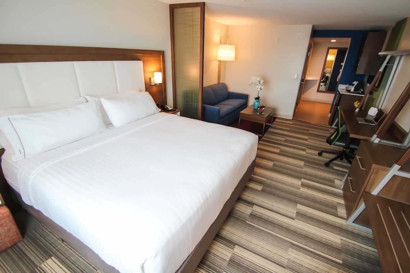 expedia-3162317-25