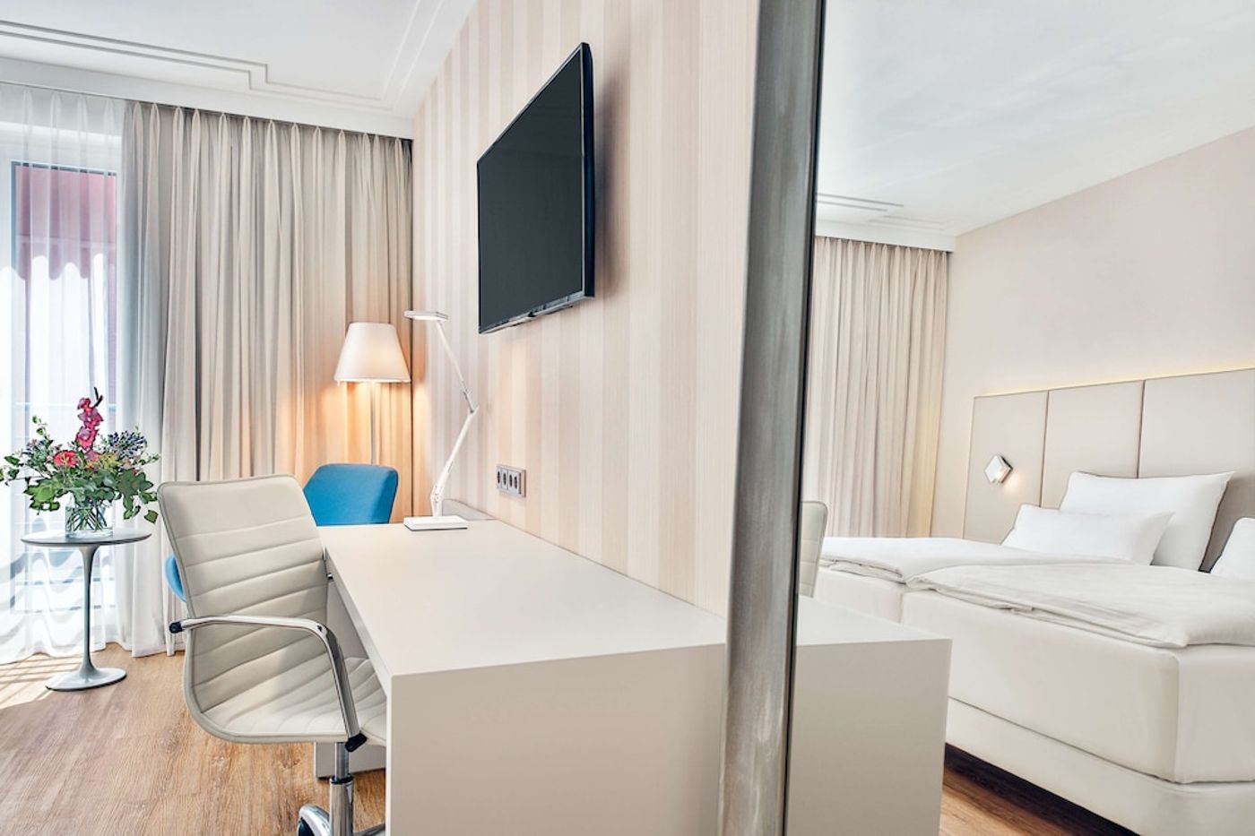 expedia-3160145-15