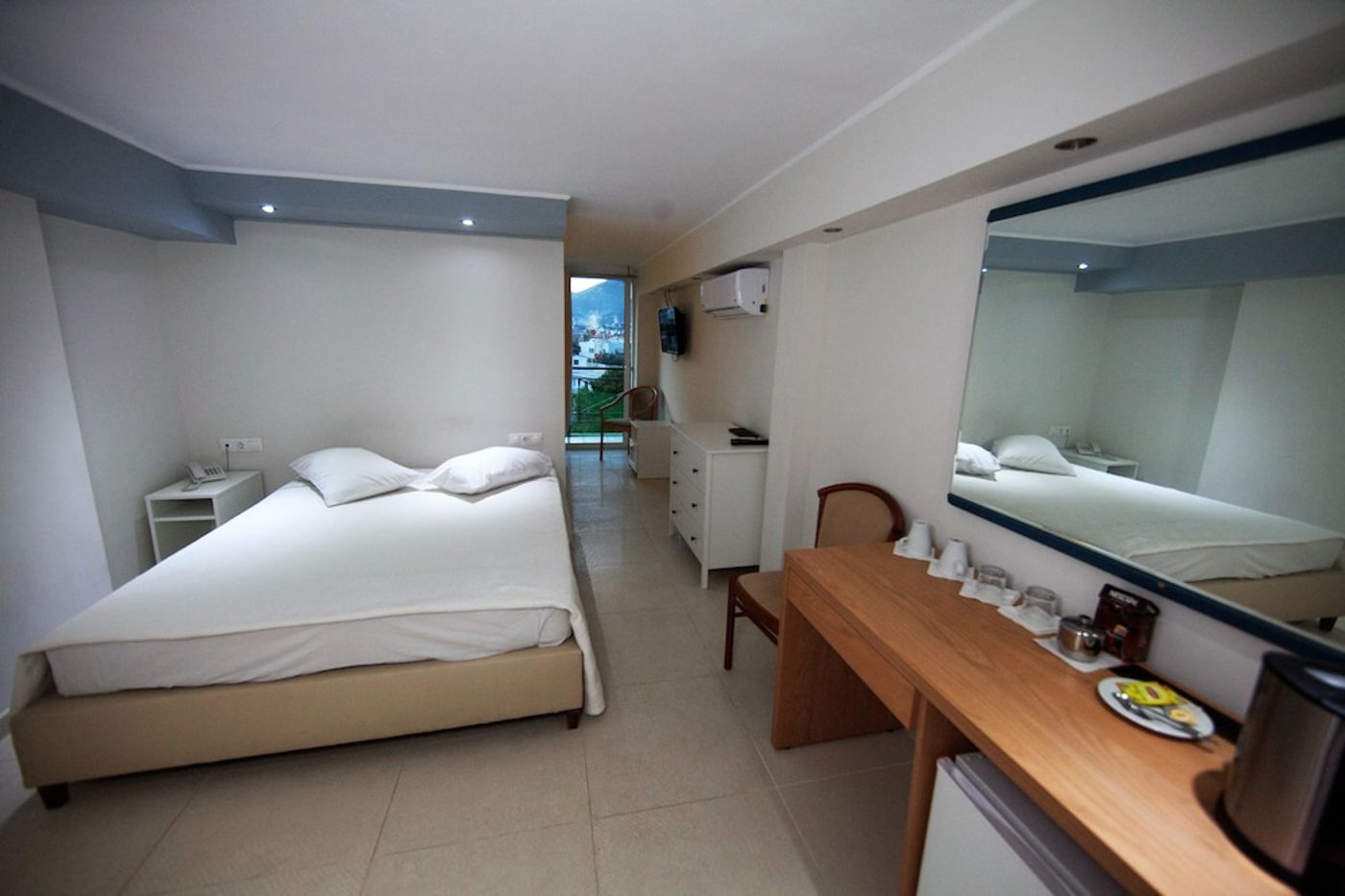 expedia-3161306-10
