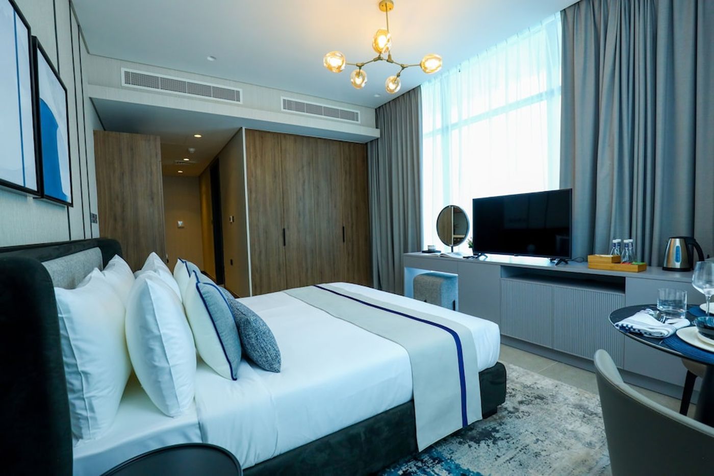 expedia-3159700-10