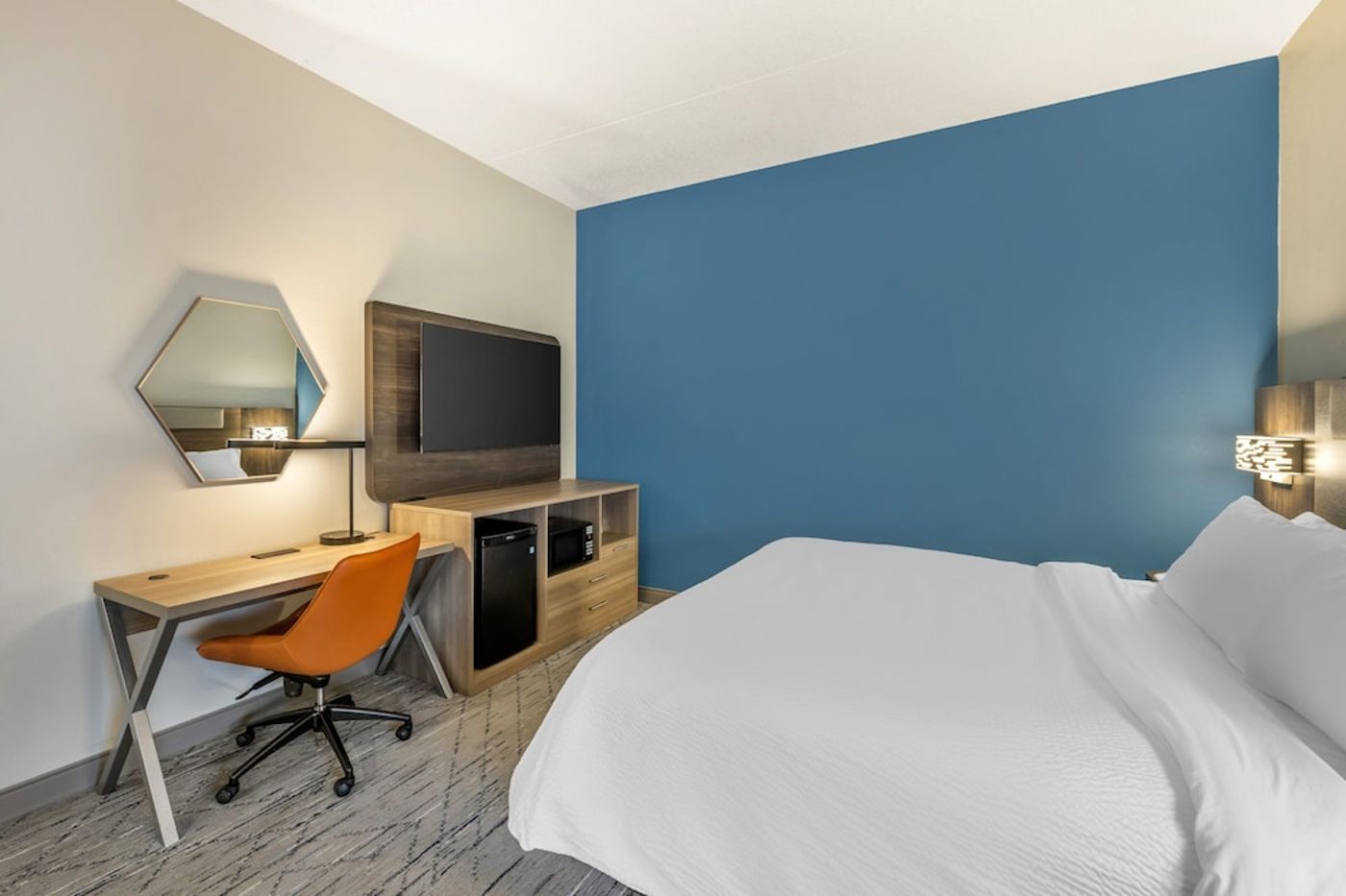 expedia-3162120-24