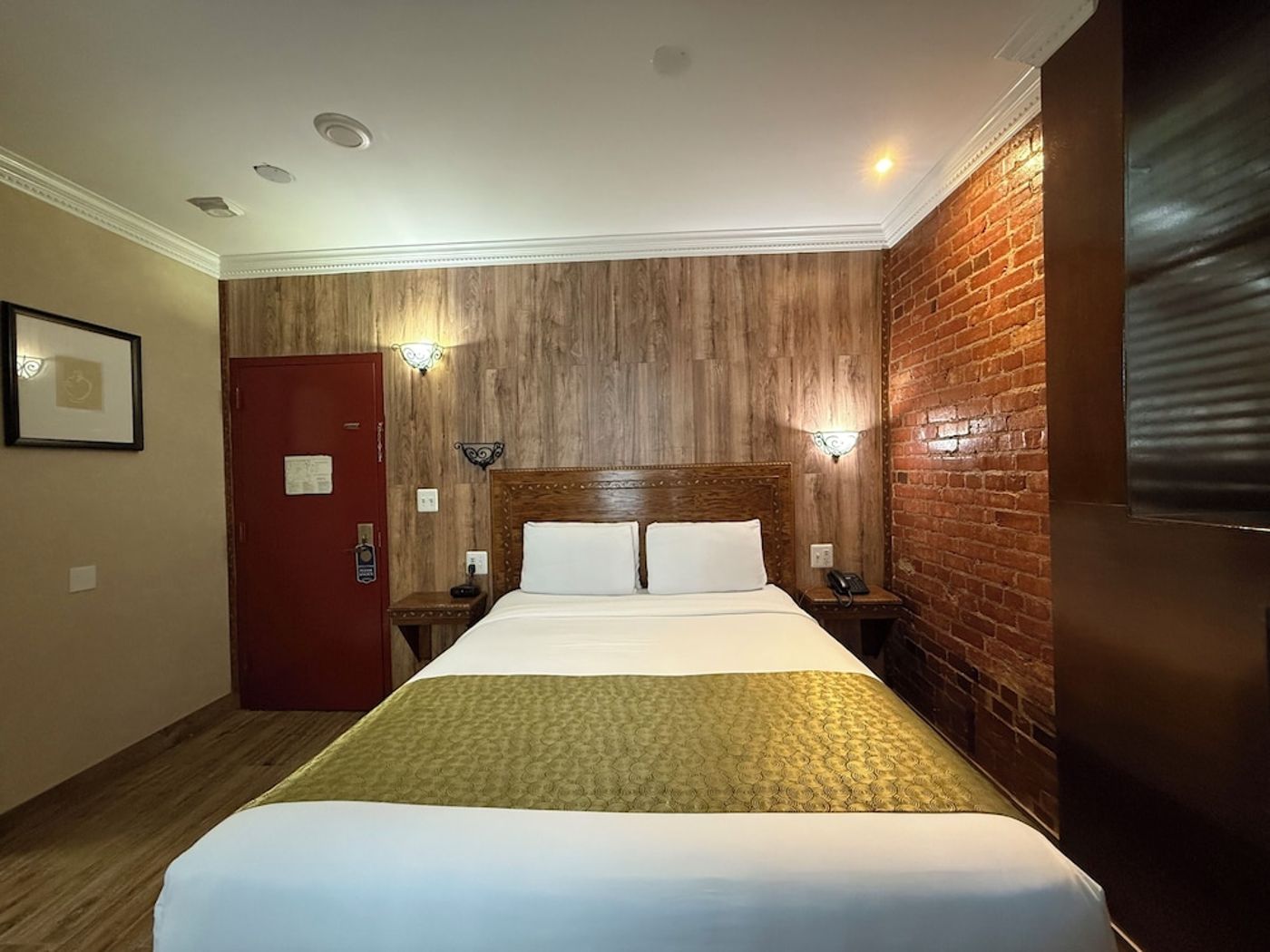 expedia-3159375-7