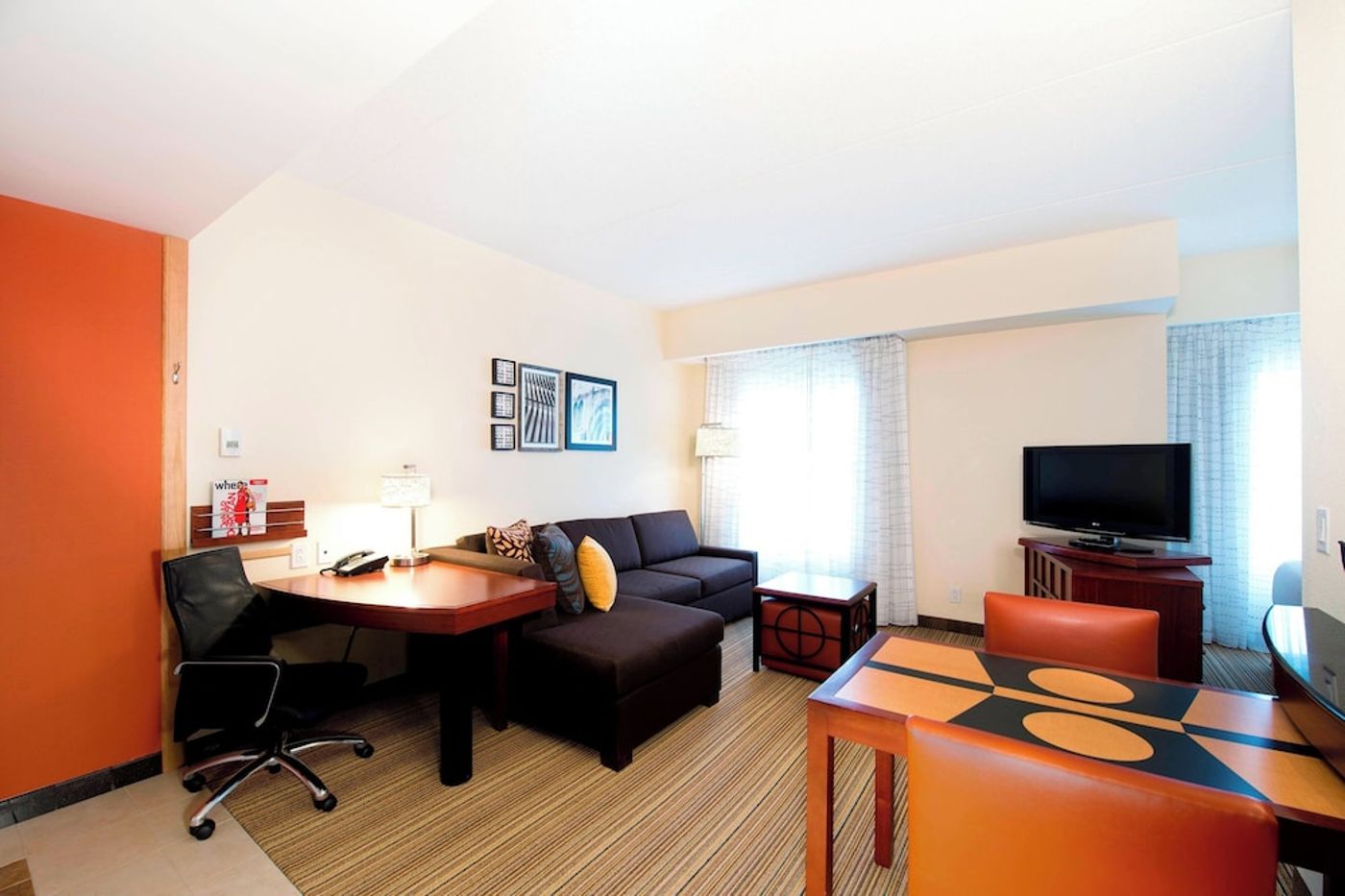 expedia-3163875-14