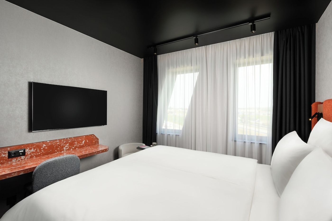 expedia-3165862-15