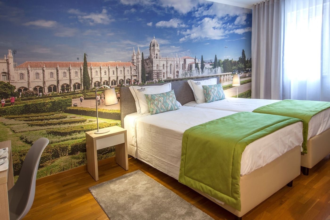 expedia-3163435-26