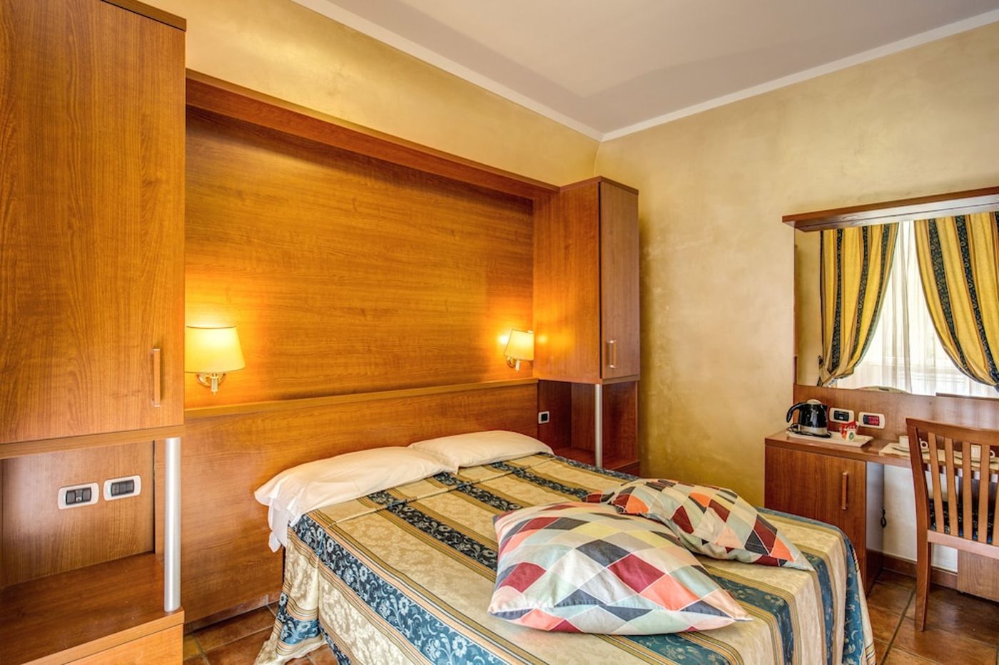 expedia-3163350-26
