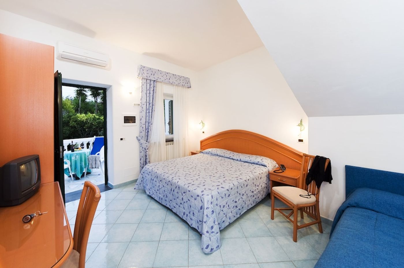expedia-3166196-8
