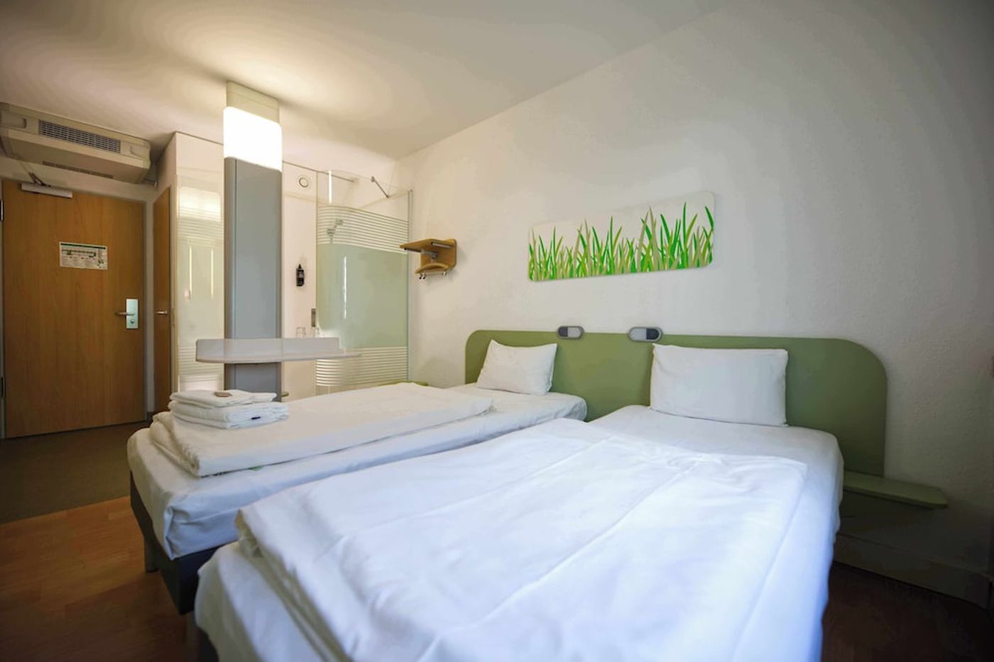 expedia-3159772-15
