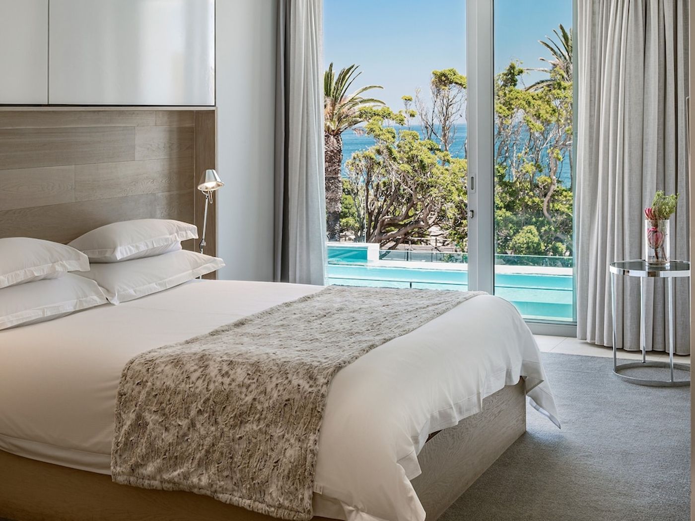 expedia-3165220-23