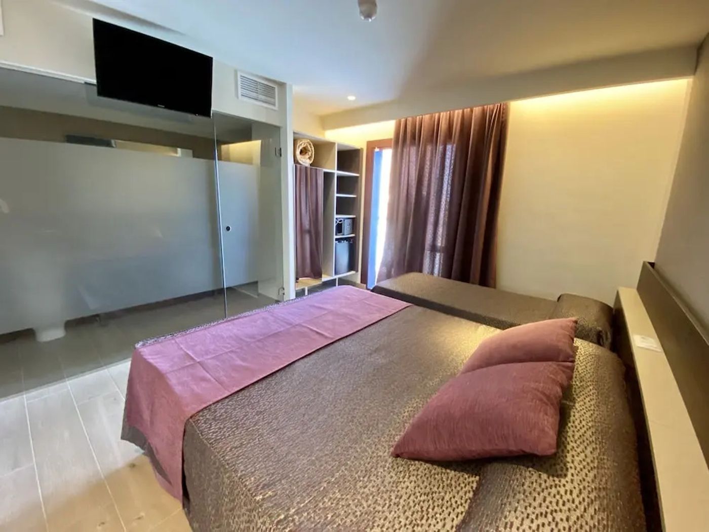 Hotel Papi Blau - 72BEC8CF5581D605DA34B8CF0D6F87DCE5306854