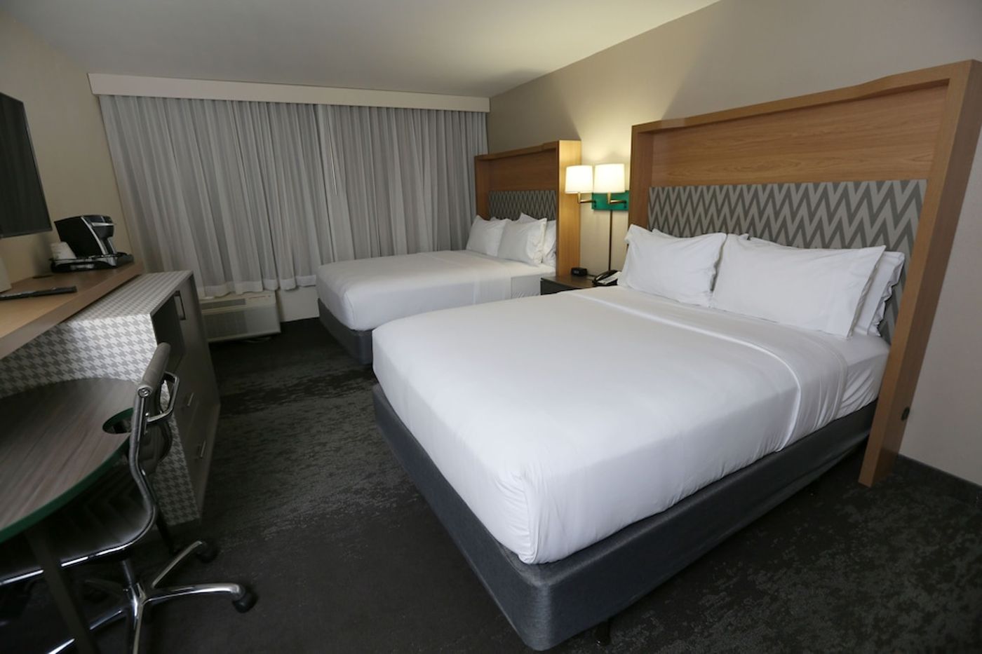 expedia-3158783-27